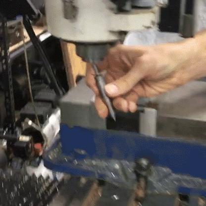 Edge and Center Finder