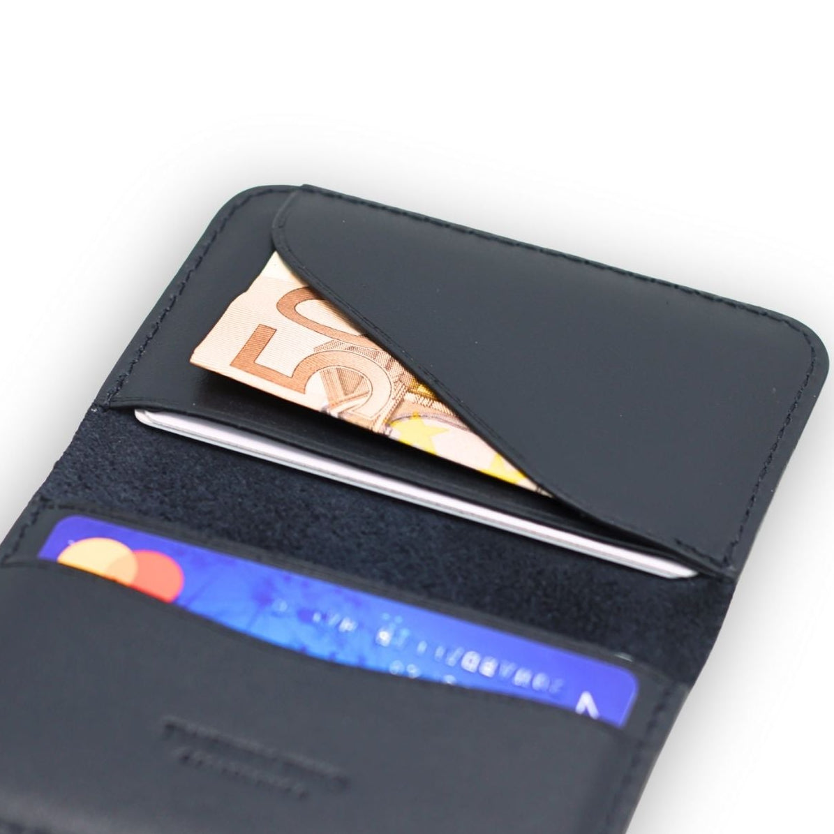 T101 — Minimalist Leather Wallet